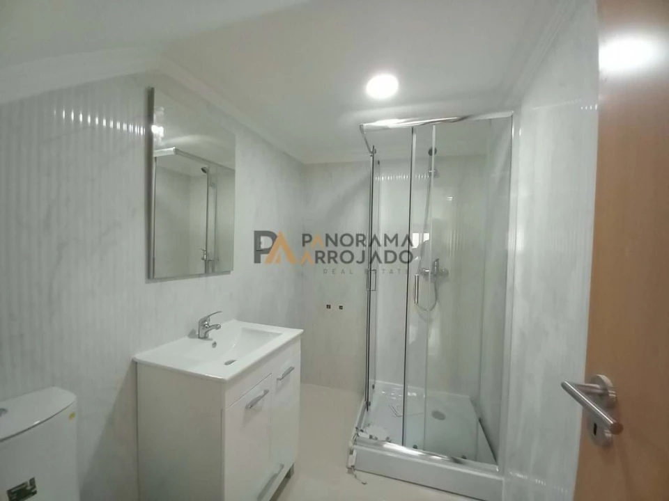 Moradia T6 para Venda em Carcavelos e Parede Foto 45