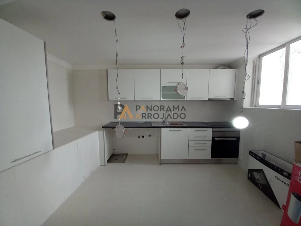 Moradia T6 para Venda em Carcavelos e Parede Foto 62