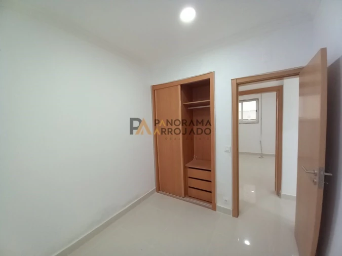 Moradia T6 para Venda em Carcavelos e Parede Foto 52