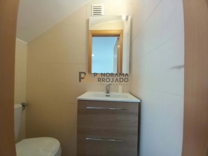 Moradia T6 para Venda em Carcavelos e Parede Foto 9