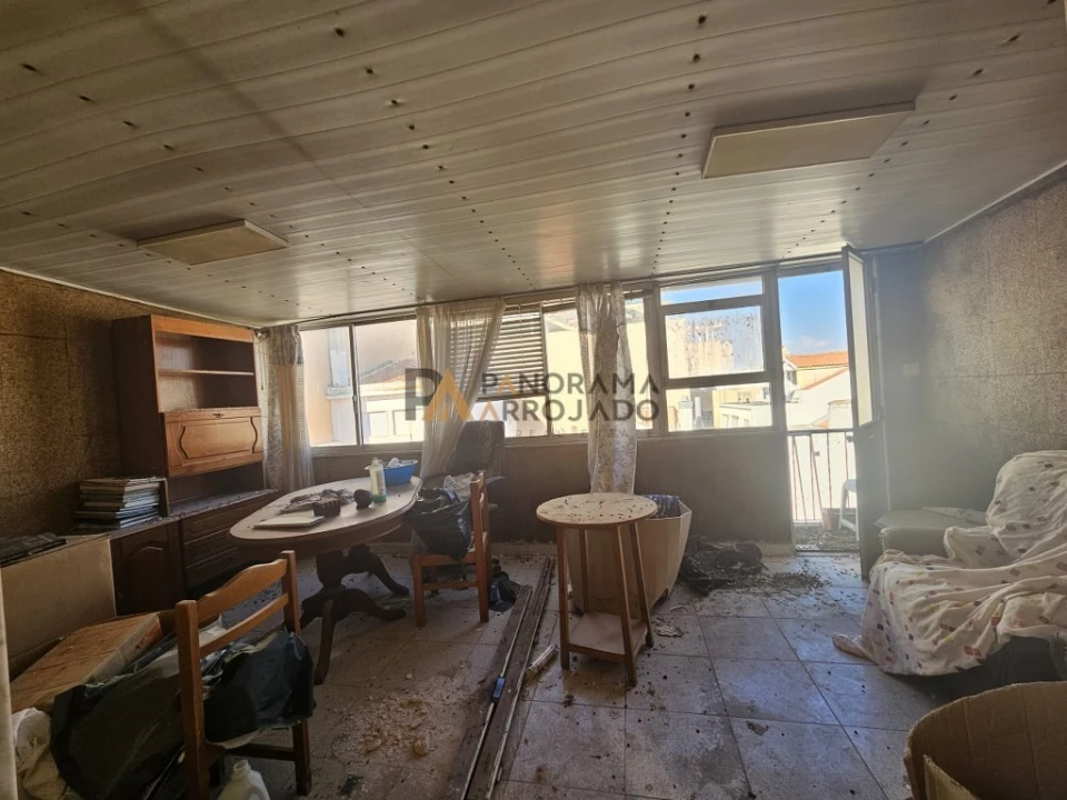 Apartamento T2 para Venda em Vila Franca de Xira Foto 23