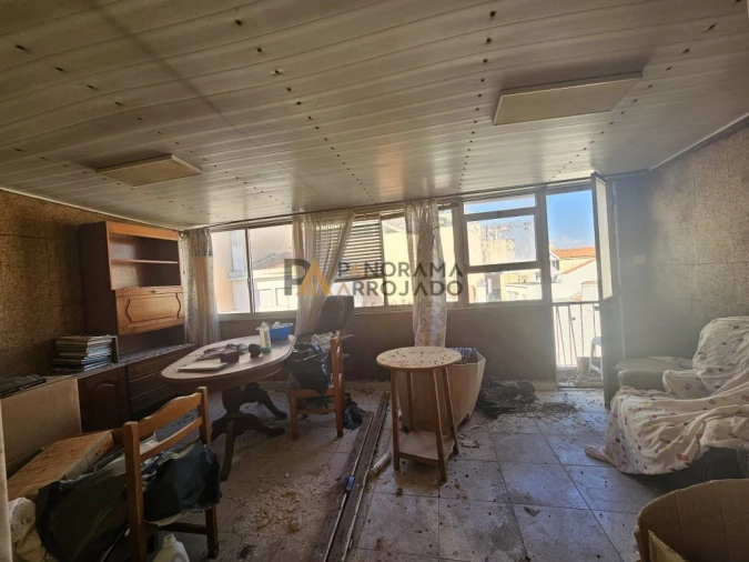 Apartamento T2 para Venda em Vila Franca de Xira Foto 23