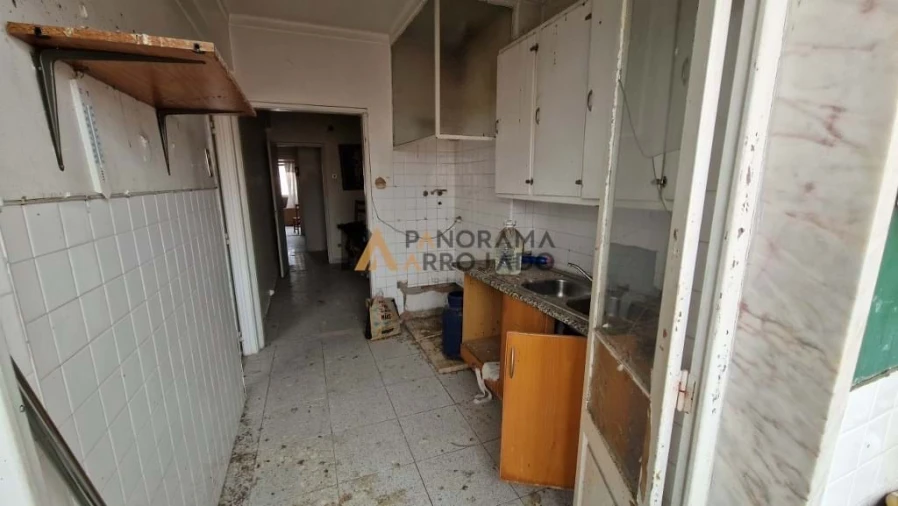 Apartamento T2 para Venda em Vila Franca de Xira Foto 9