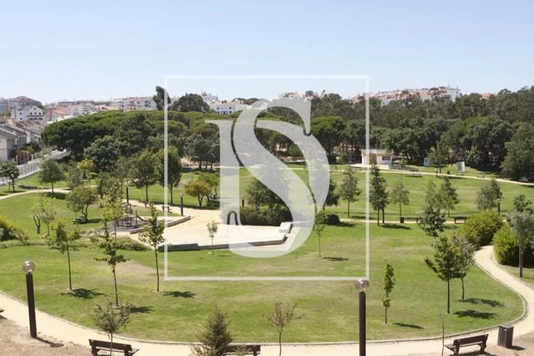 Apartamento T3 para Venda em Amora Foto 4