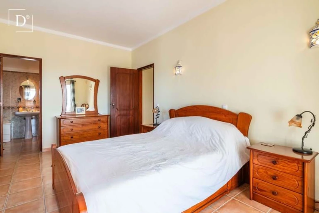 Moradia T3 para Venda em São Brás de Alportel Foto 10