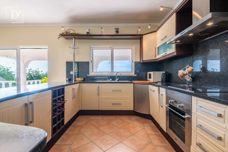 Moradia T3 para Venda em São Brás de Alportel Foto 5