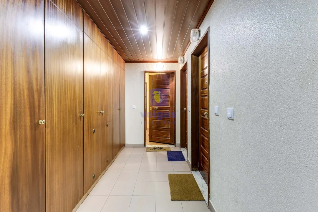 Apartamento T3 para Venda em Santo António dos Cavaleiros e Frielas Foto 10