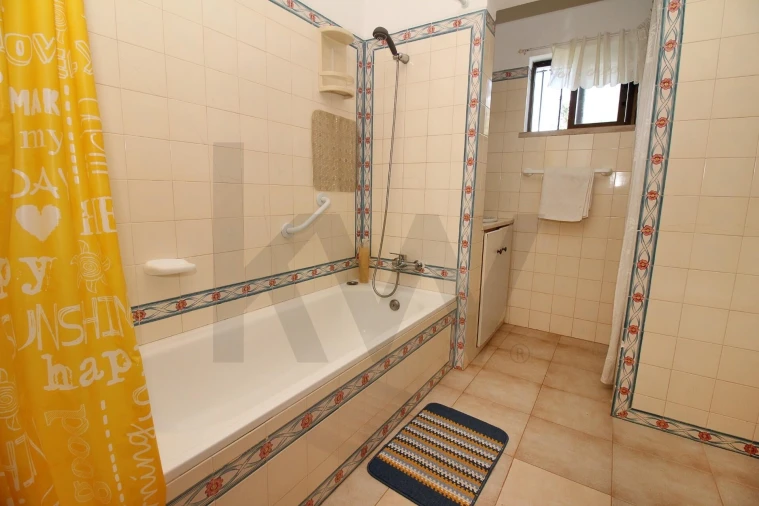 Moradia T4 para Venda em São Silvestre Foto 14