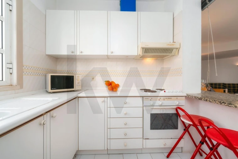 Apartamento T1 para Venda em Quarteira Foto 11