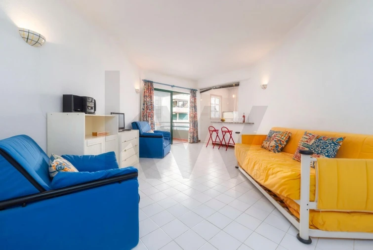 Apartamento T1 para Venda em Quarteira Foto 2