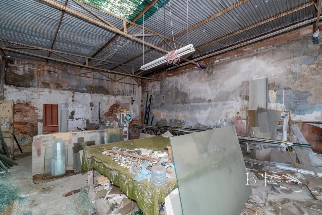 Armazém para Venda em Vila Real de Santo Antonio Foto 10