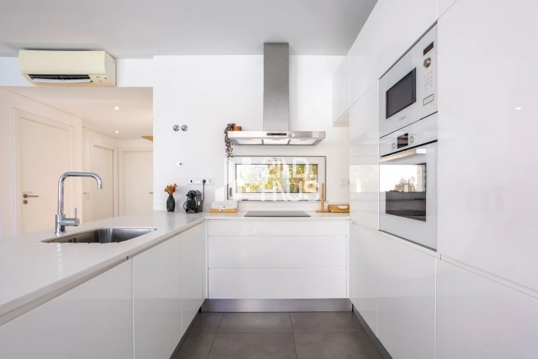 Moradia T3 para Venda em Albufeira e Olhos de Água Foto 10