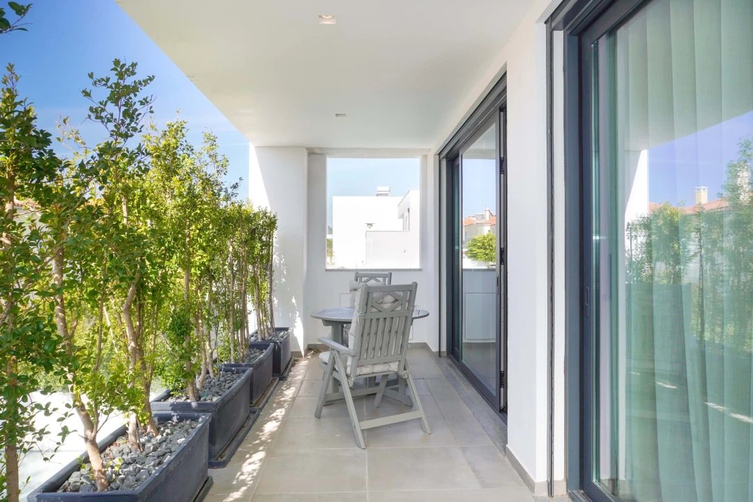 Moradia T4 para Arrendamento em Alcabideche Foto 13