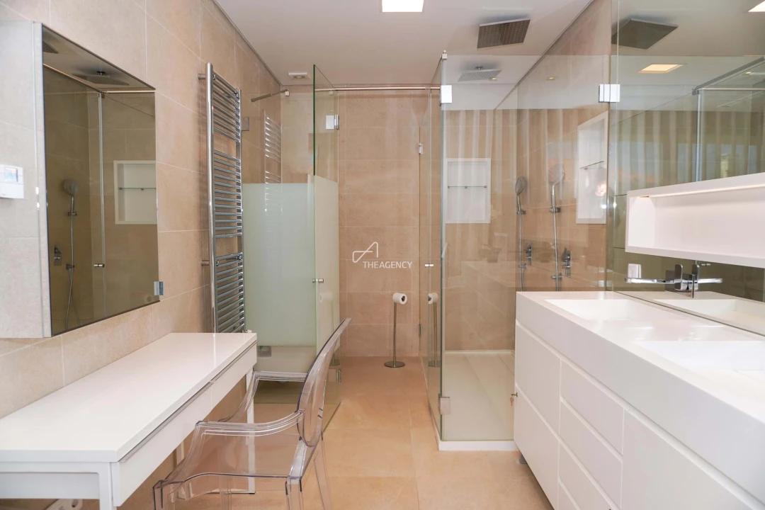 Moradia T4 para Arrendamento em Alcabideche Foto 9