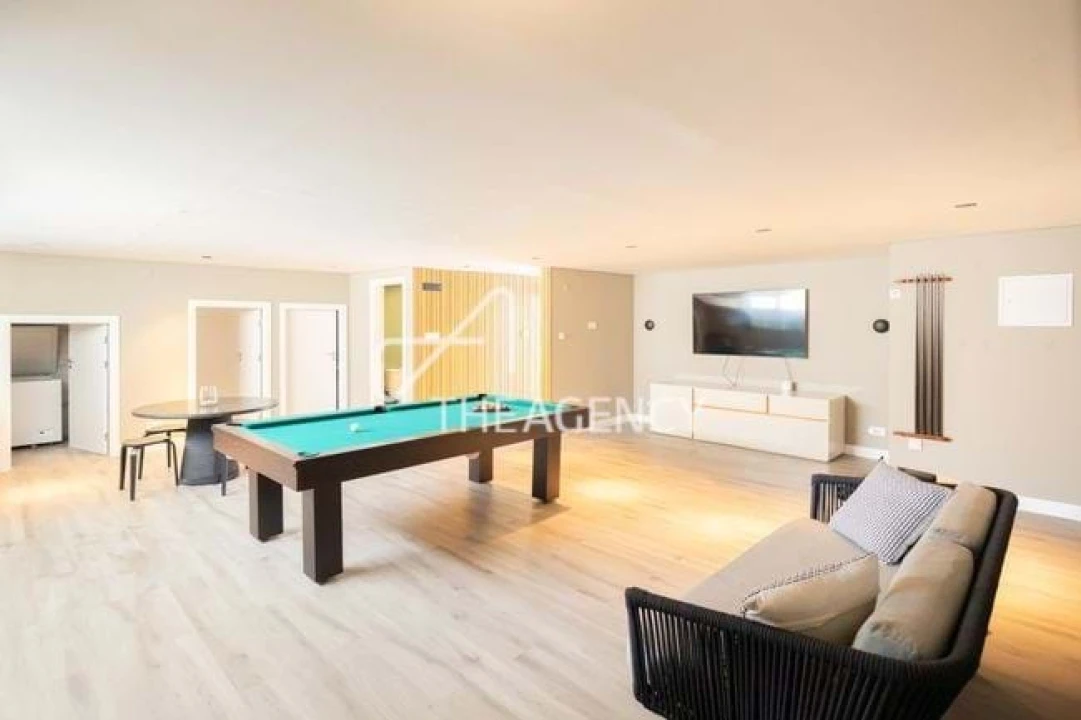 Moradia T4 para Arrendamento em Alcabideche Foto 38