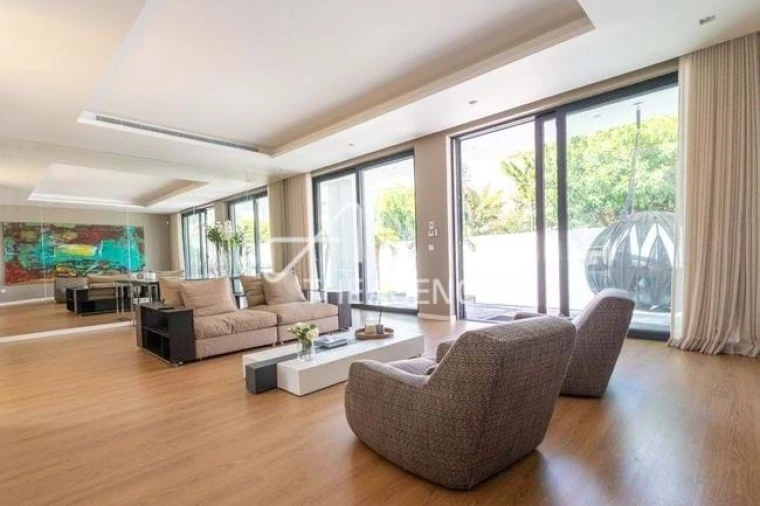 Moradia T4 para Arrendamento em Alcabideche Foto 14