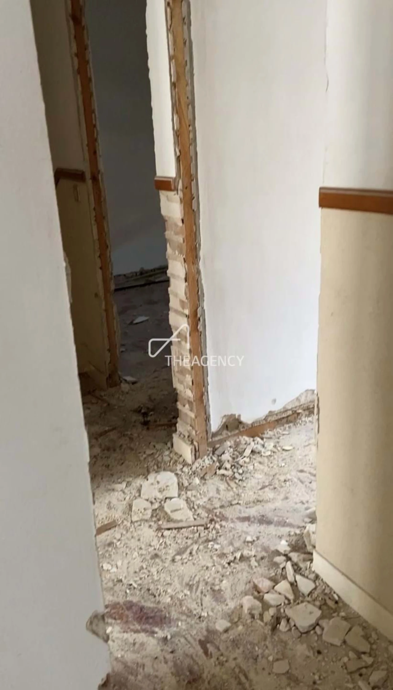 Apartamento T1 para Venda em Nazare Foto 24