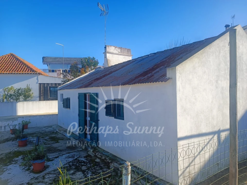 Moradia T2 para Venda em Carvalhal Foto 1