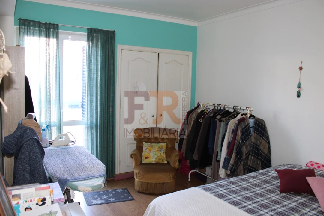 Apartamento T2 para Venda em Quinta do Anjo Foto 19