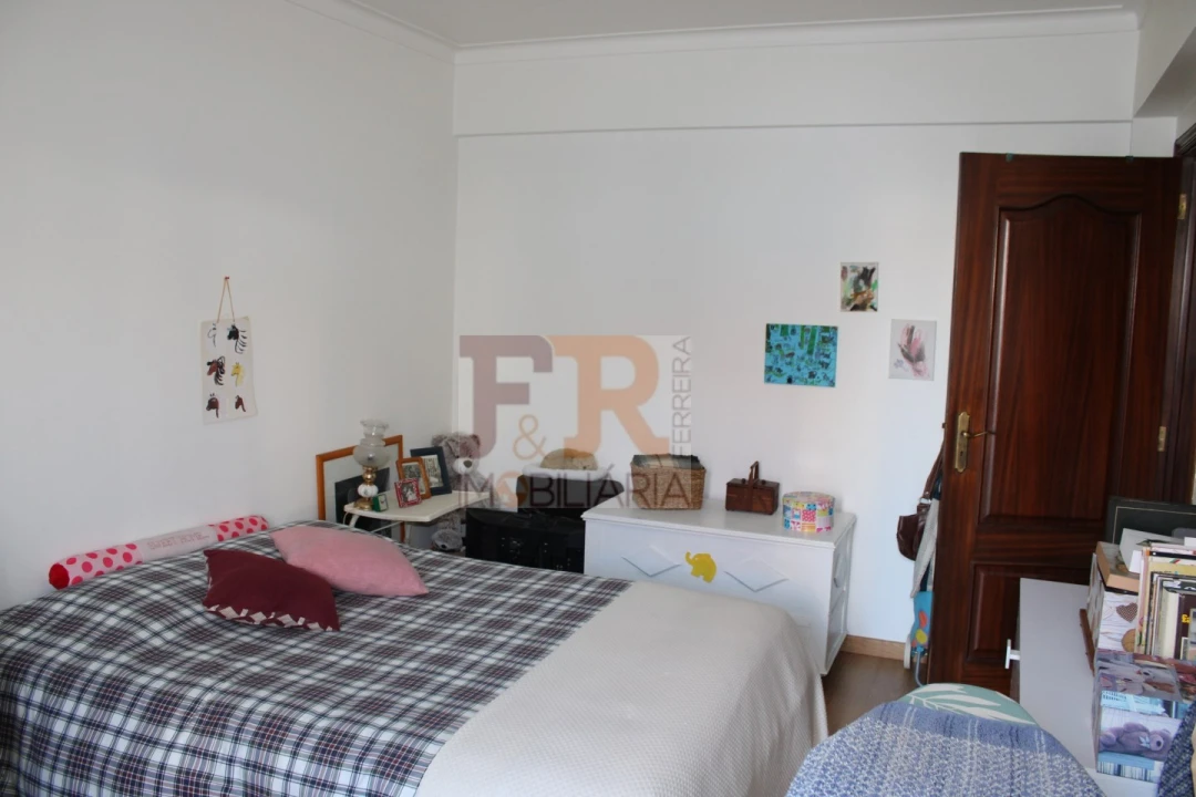Apartamento T2 para Venda em Quinta do Anjo Foto 21