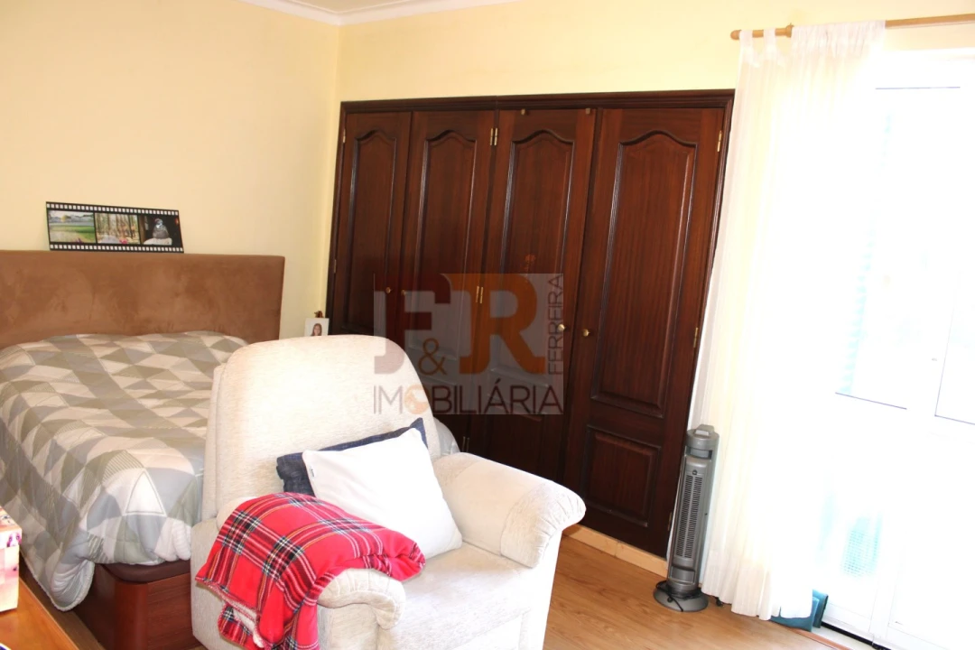 Apartamento T2 para Venda em Quinta do Anjo Foto 25