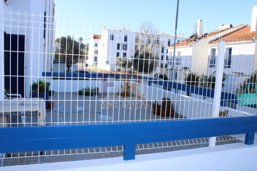 Apartamento T2 para Venda em Quinta do Anjo Foto 34