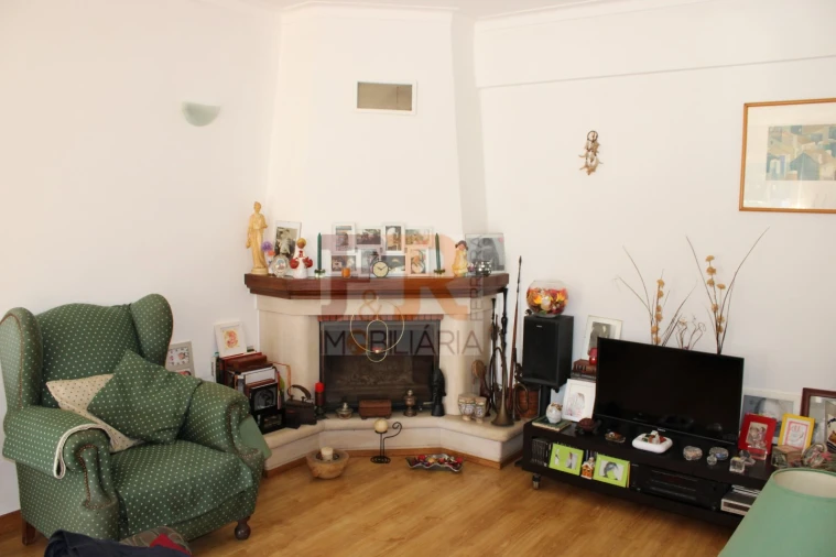 Apartamento T2 para Venda em Quinta do Anjo Foto 8