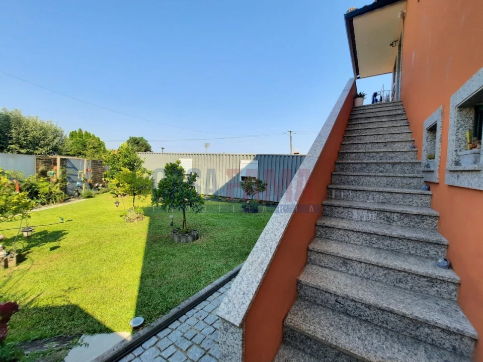 Moradia T3 para Venda em Areias, Sequeirô, Lama e Palmeira Foto 21