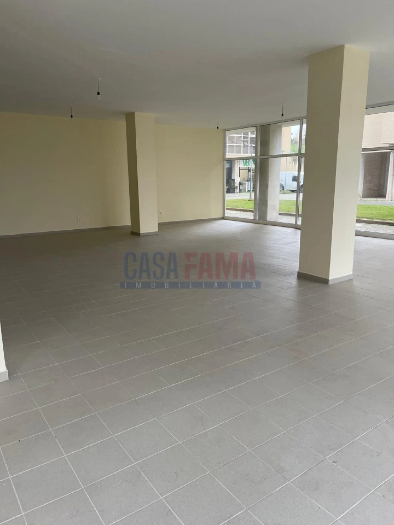 Loja para Arrendamento em Santo Tirso, Couto (Santa Cristina e São Miguel) e Burgães Foto 20