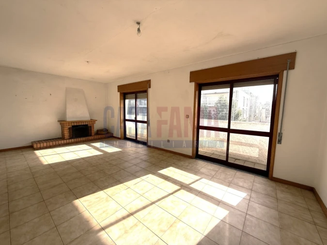 Apartamento T2 para Venda em Póvoa de Varzim, Beiriz e Argivai