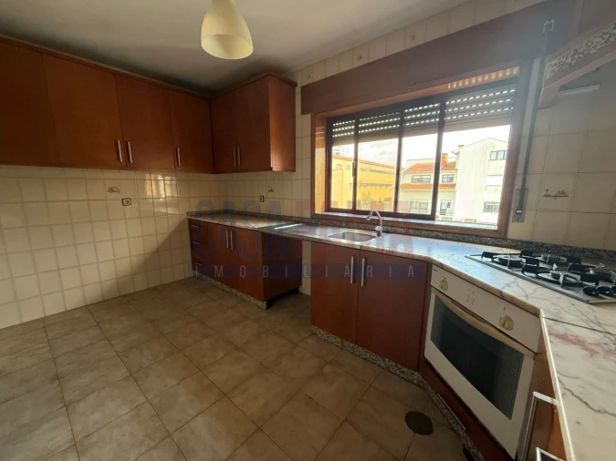 Apartamento T2 para Venda em Póvoa de Varzim, Beiriz e Argivai Foto 5