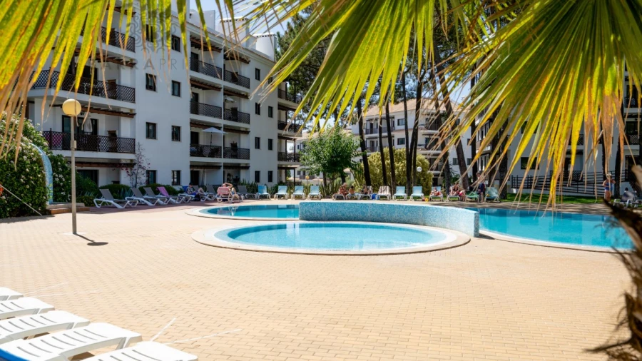 Apartamento T2 para Venda em Albufeira e Olhos de Água Foto 1