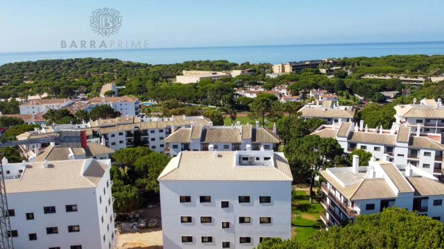 Apartamento T3 para Venda em Albufeira e Olhos de Água Foto 12