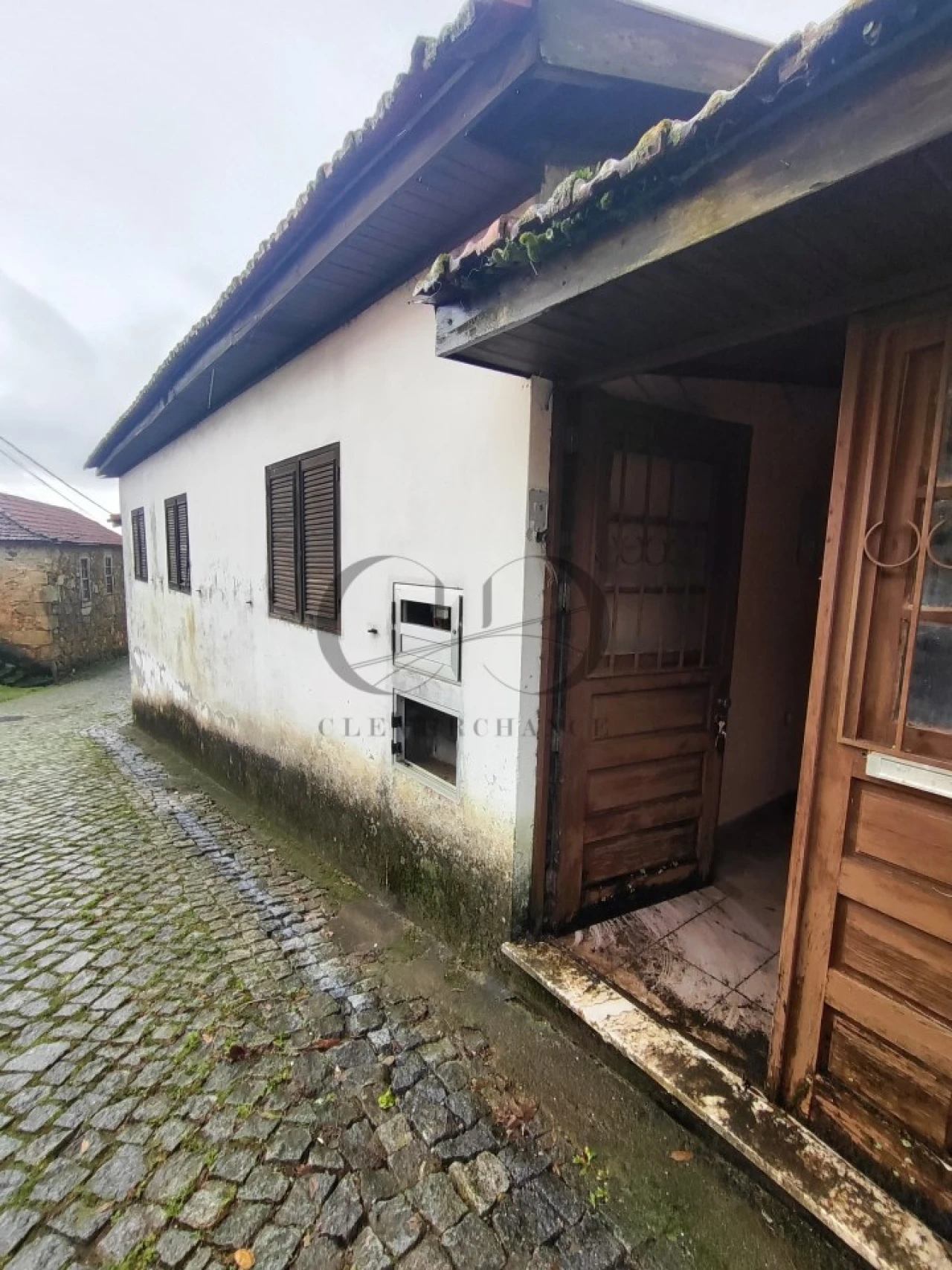 Moradia para Venda em Sandim, Olival, Lever e Crestuma Foto 3