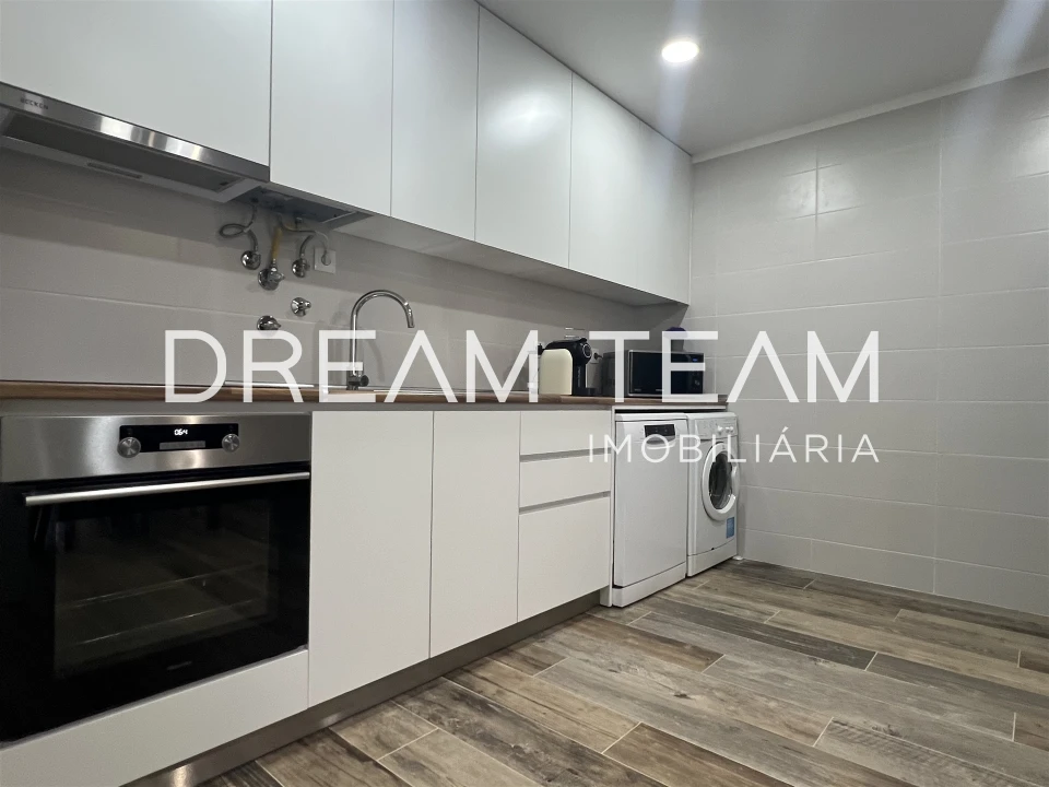 Apartamento T2 para Venda em Setubal (São Sebastião) Foto 3