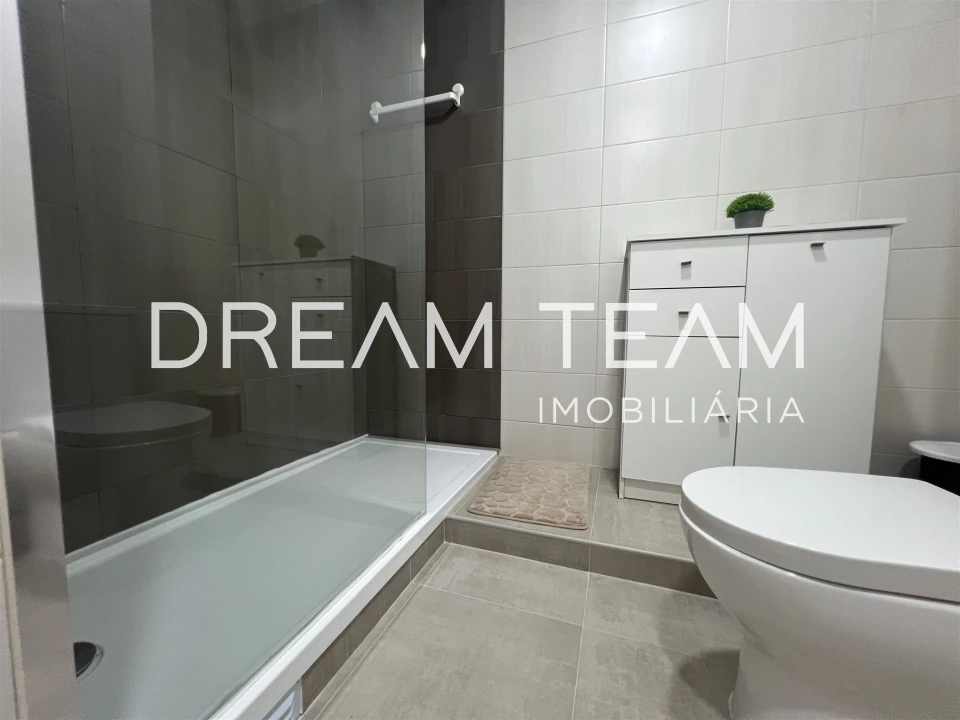 Apartamento T2 para Venda em Setubal (São Sebastião) Foto 23