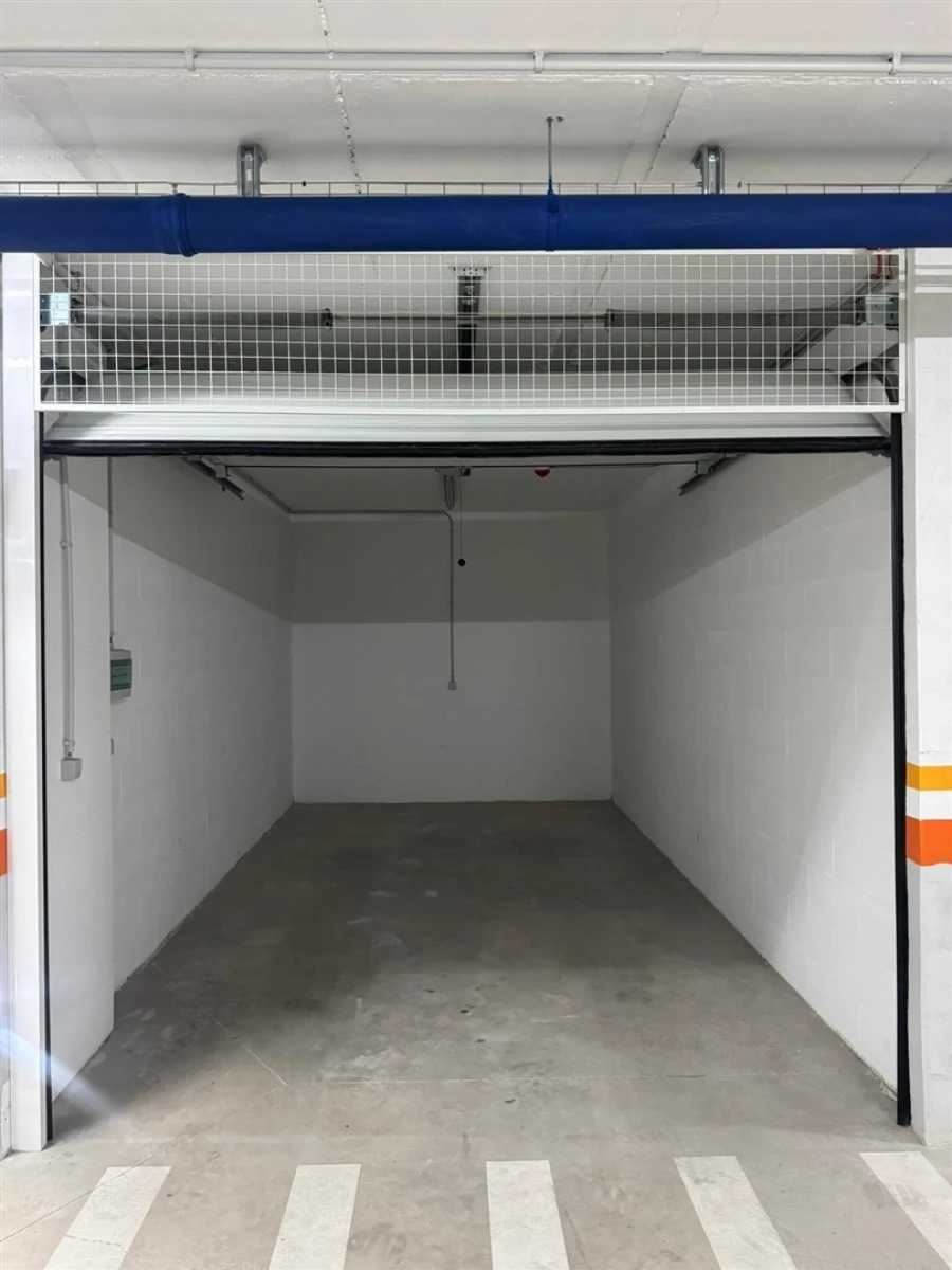 Apartamento T1 para Venda em Olhão Foto 16