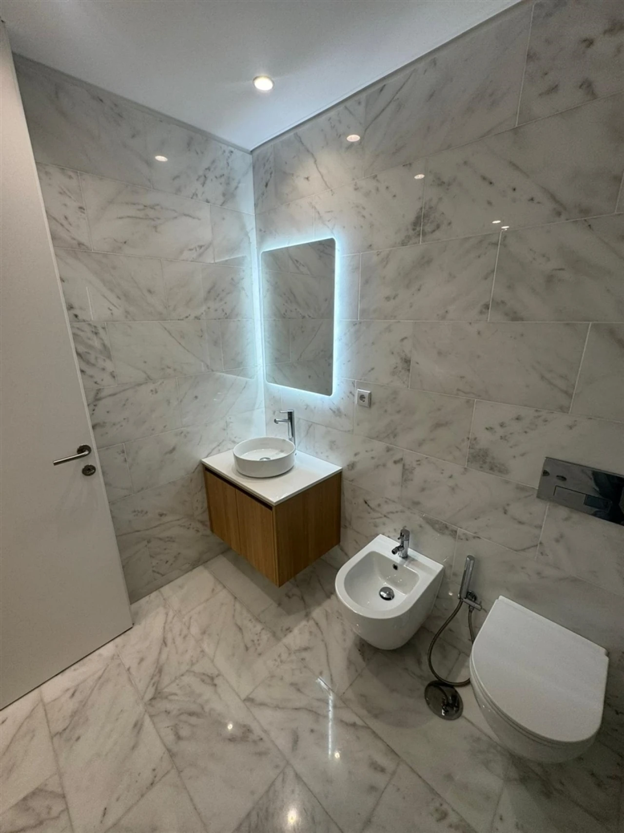 Apartamento T1 para Venda em Olhão Foto 10