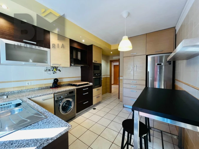 Apartamento T1 para Arrendamento em Castelo Branco Foto 5