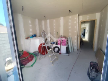 Moradia T2 para Venda em São Martinho da Gandara