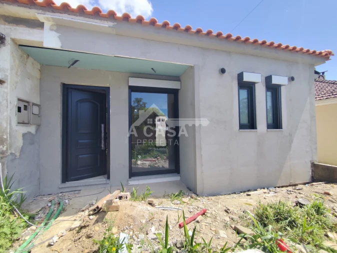 Moradia T2 para Venda em São Martinho da Gandara Foto 9