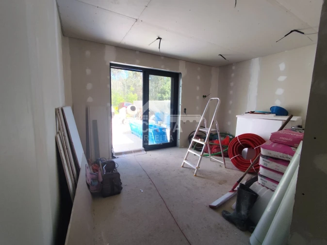 Moradia T2 para Venda em São Martinho da Gandara Foto 14