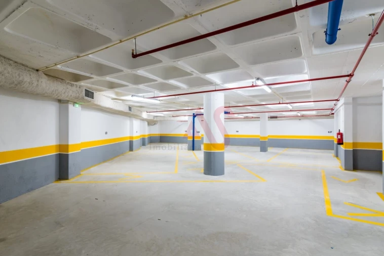 Apartamento T3 para Arrendamento em Odivelas Foto 26