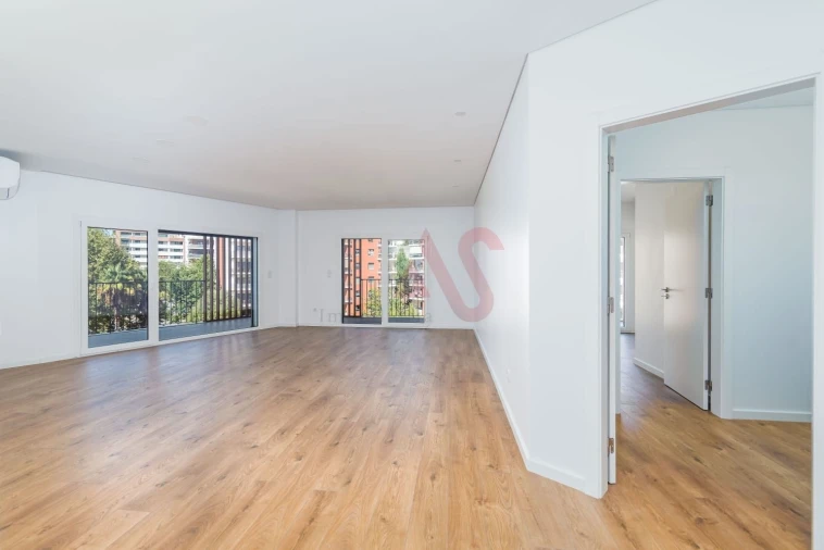 Apartamento T3 para Arrendamento em Odivelas Foto 3