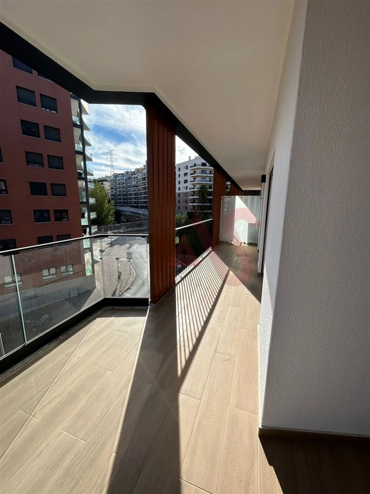 Apartamento T2 para Venda em Odivelas Foto 2