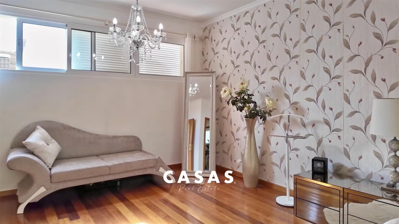 Moradia T3 para Venda em Arco da Calheta Foto 11