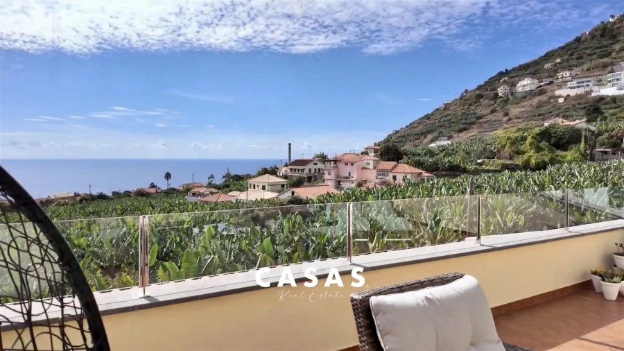 Moradia T3 para Venda em Arco da Calheta Foto 1