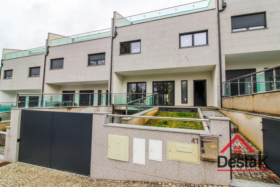 Moradia T5 para Venda em São Pedro do Sul, Várzea e Baiões Foto 39