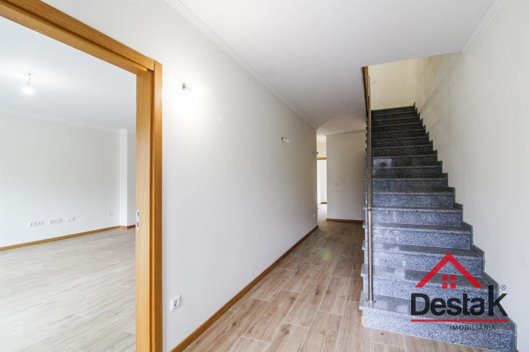 Moradia T5 para Venda em São Pedro do Sul, Várzea e Baiões Foto 14