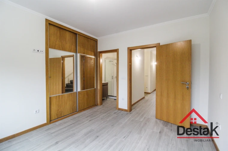 Moradia T5 para Venda em São Pedro do Sul, Várzea e Baiões Foto 23